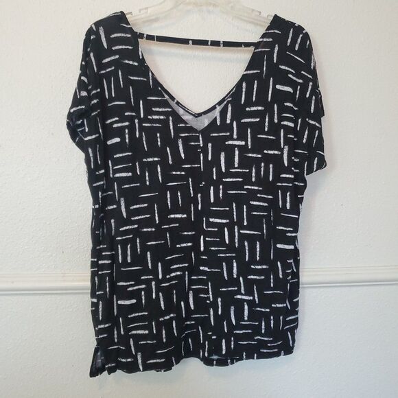 Old Navy Cutout Back Stretch Top Womens  L Black White Print Knit Short Sleeve - Picture 9 of 16
